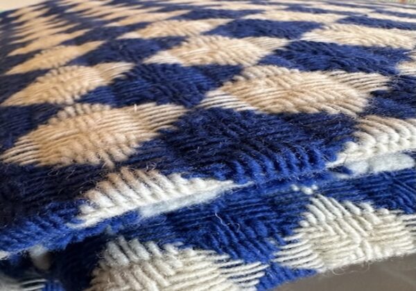 Plaid blauw geruit met crème