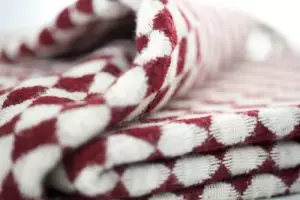 plaid donker rood bordeau